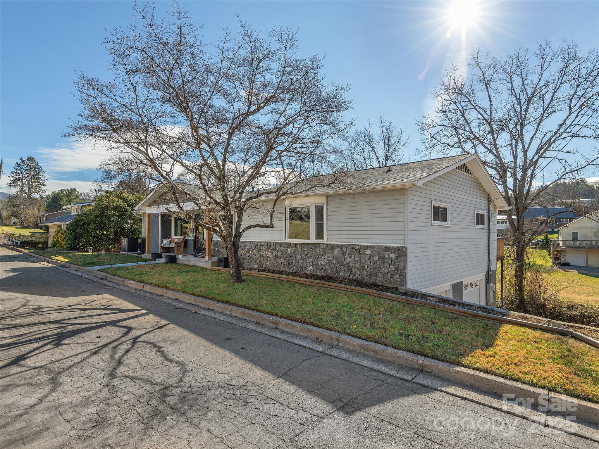 133 Axley Street