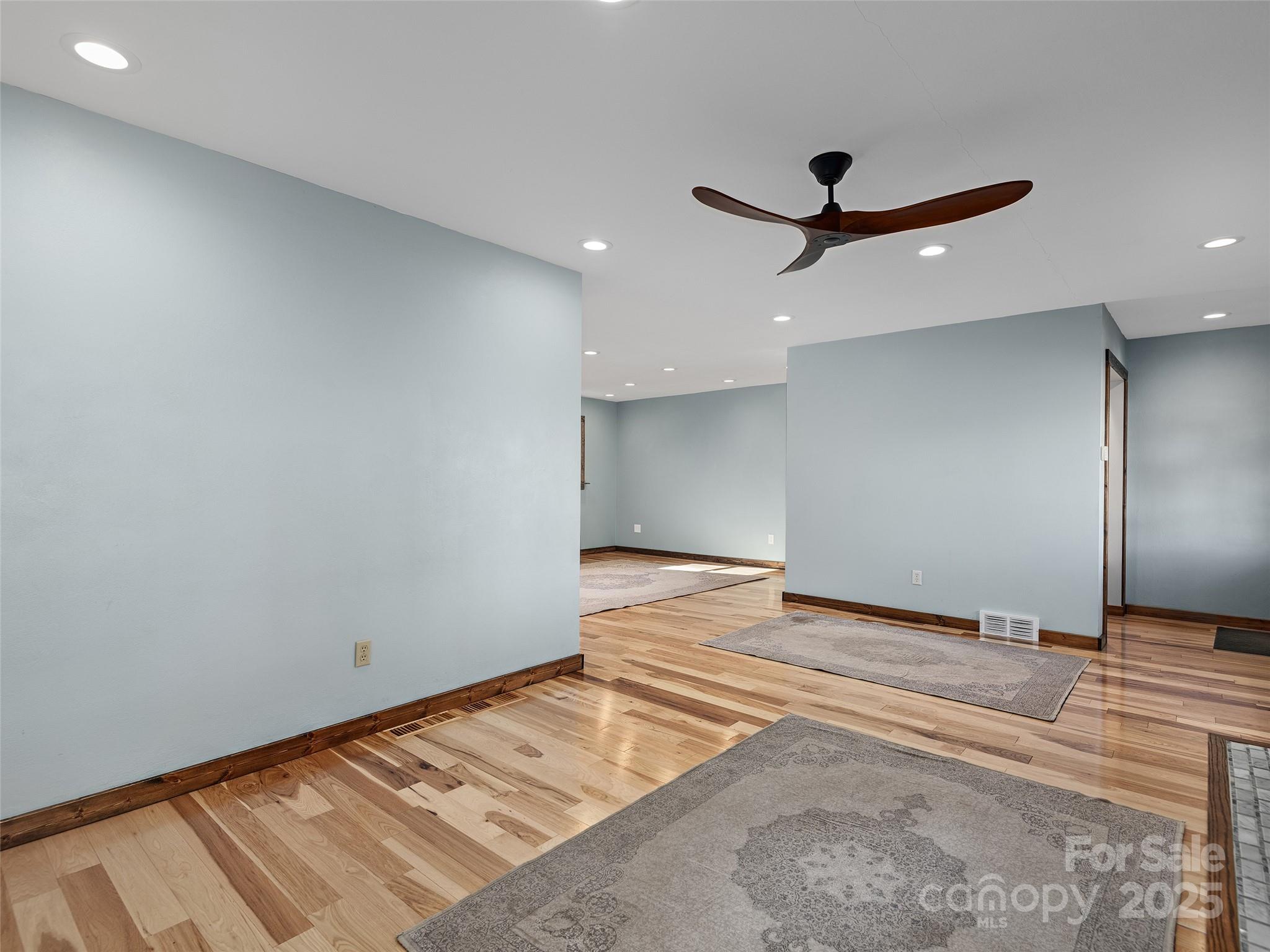 133 Axley Street