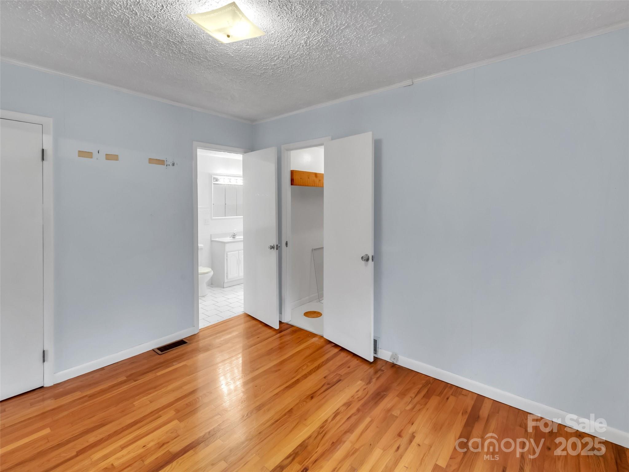 18 & 44 Sierra Point