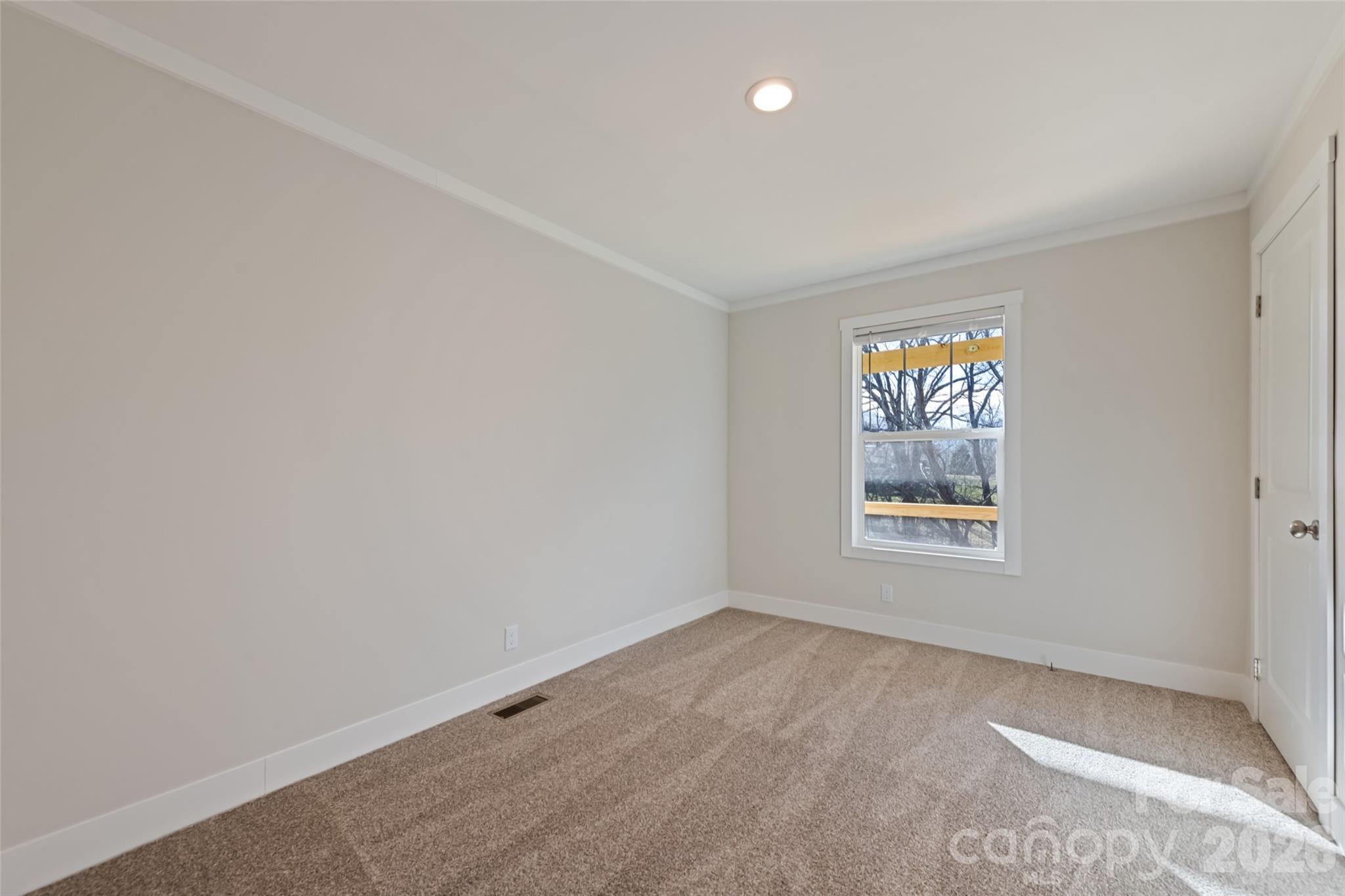 77 Geiranger Drive