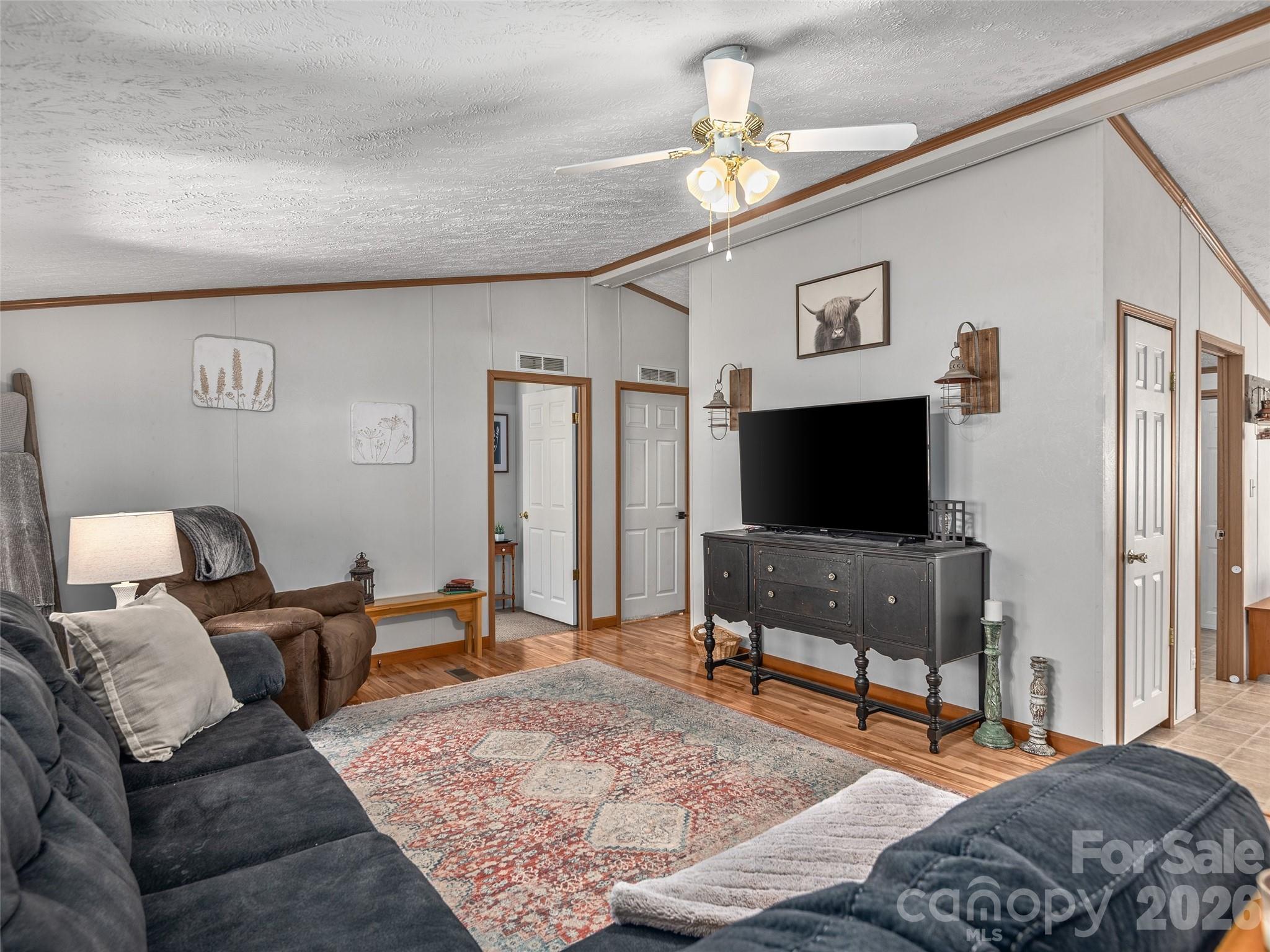 114 Gateway Cove