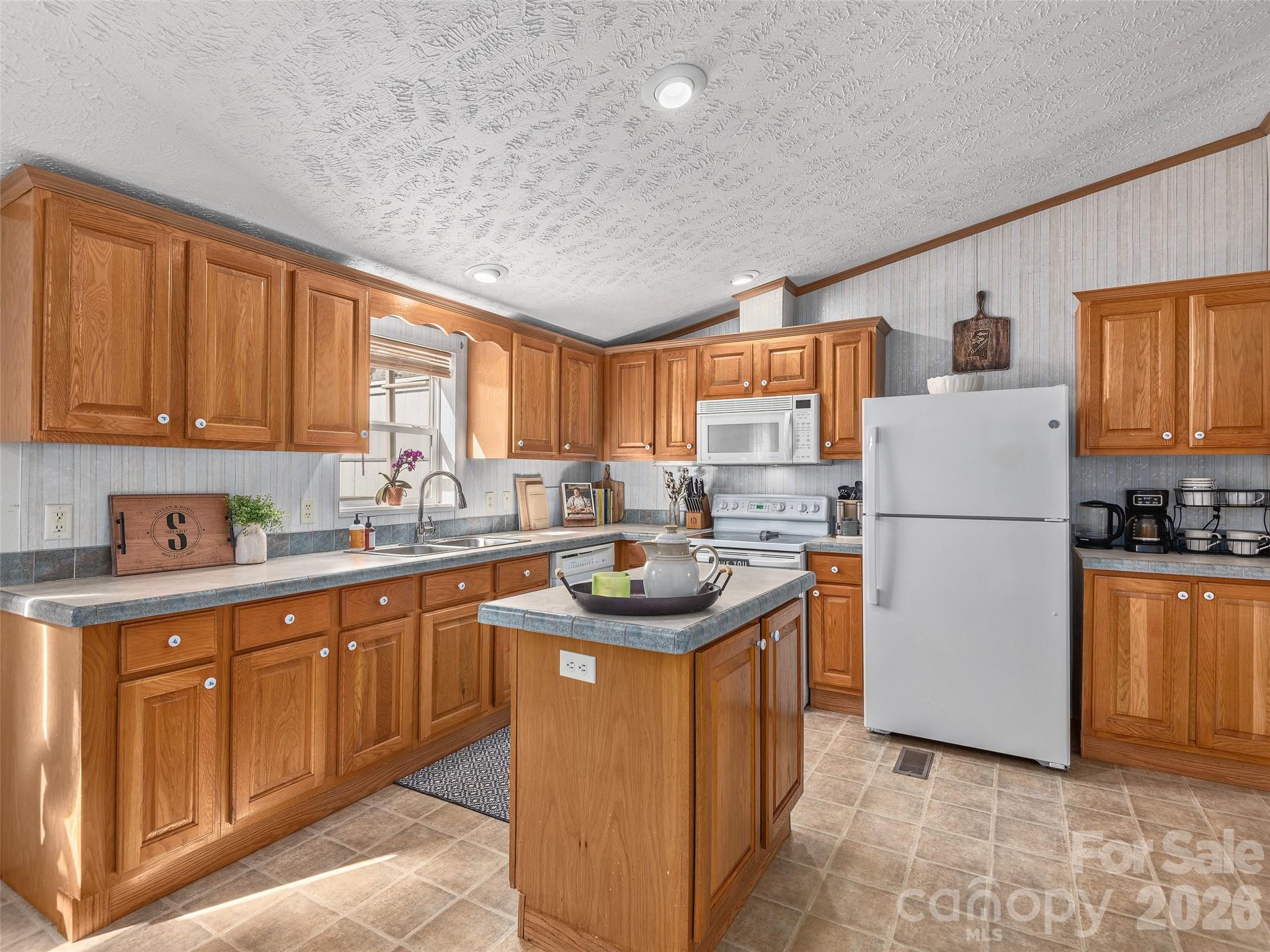 114 Gateway Cove