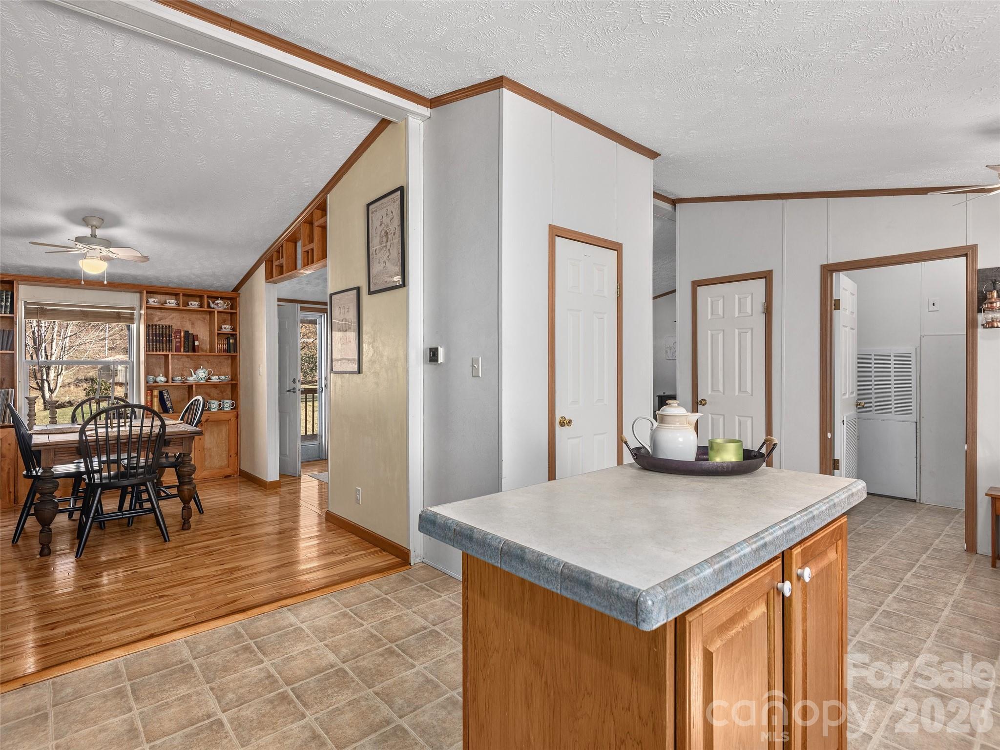 114 Gateway Cove