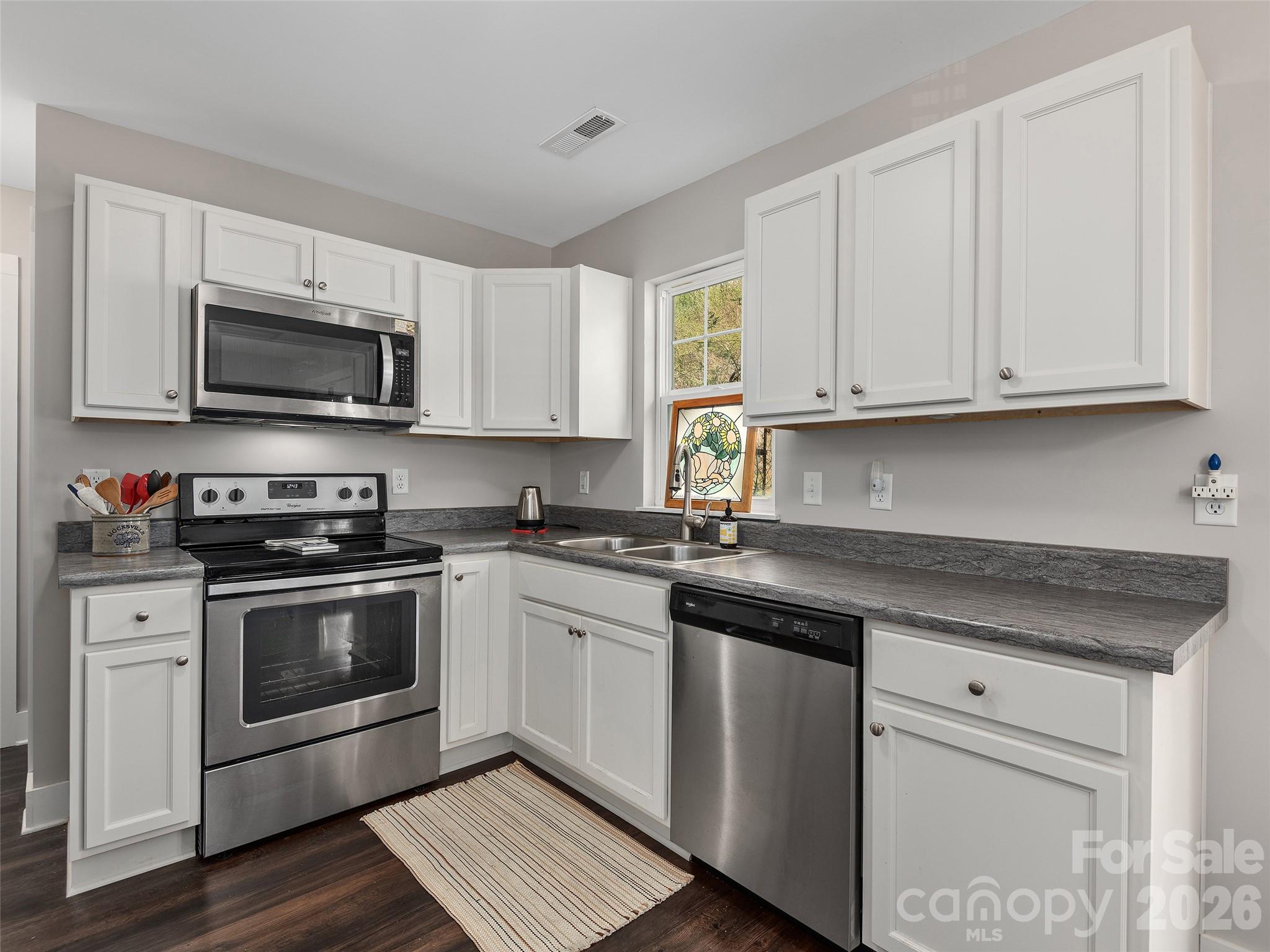 201 Stoney Point Way