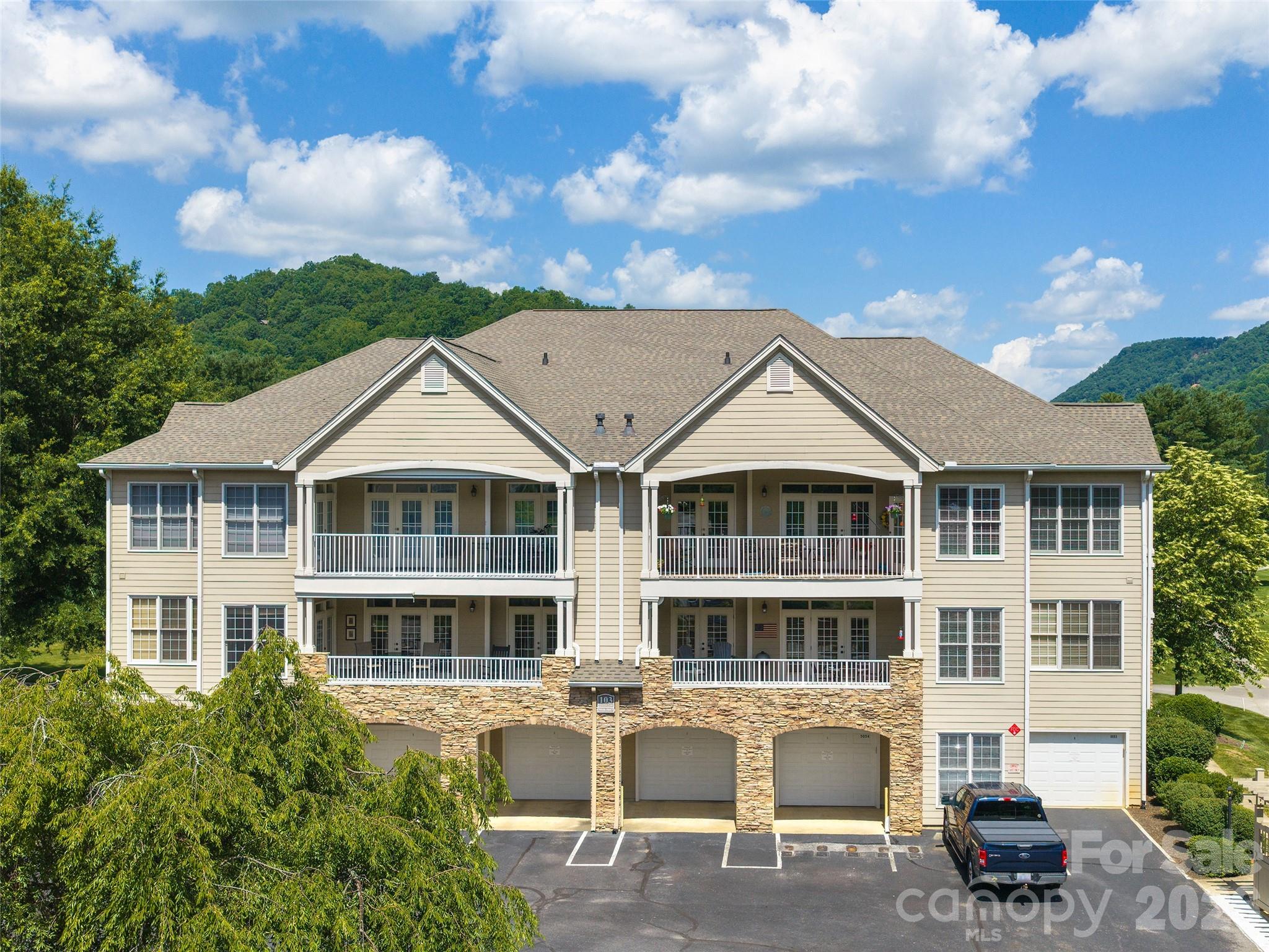 103 Glenview Lane Unit: 5048