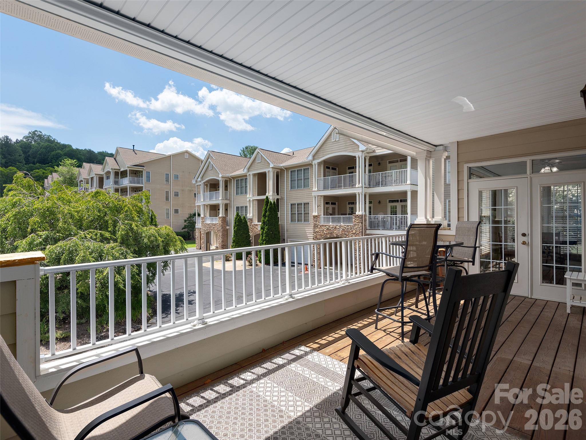 103 Glenview Lane Unit: 5048