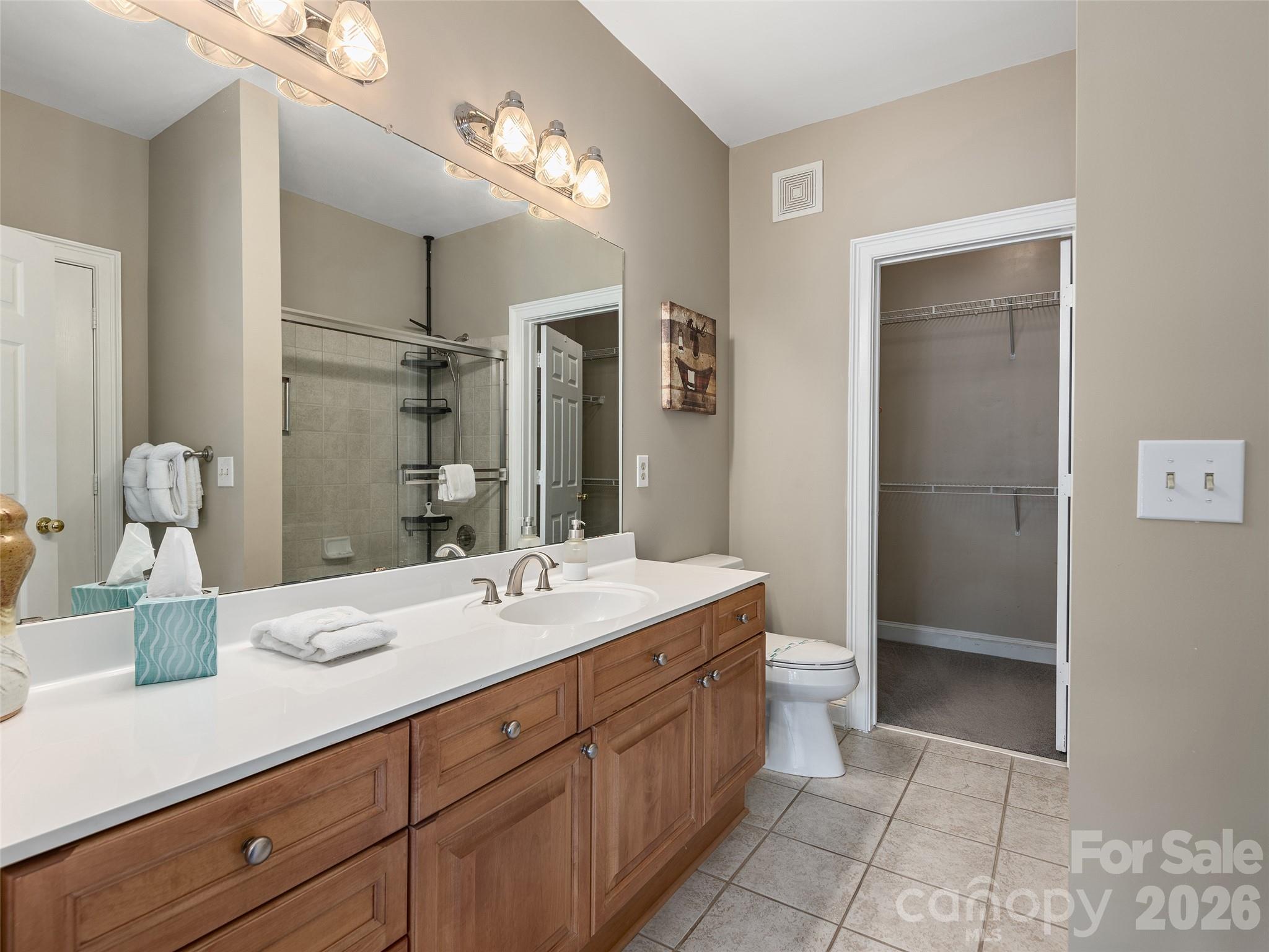 103 Glenview Lane Unit: 5048