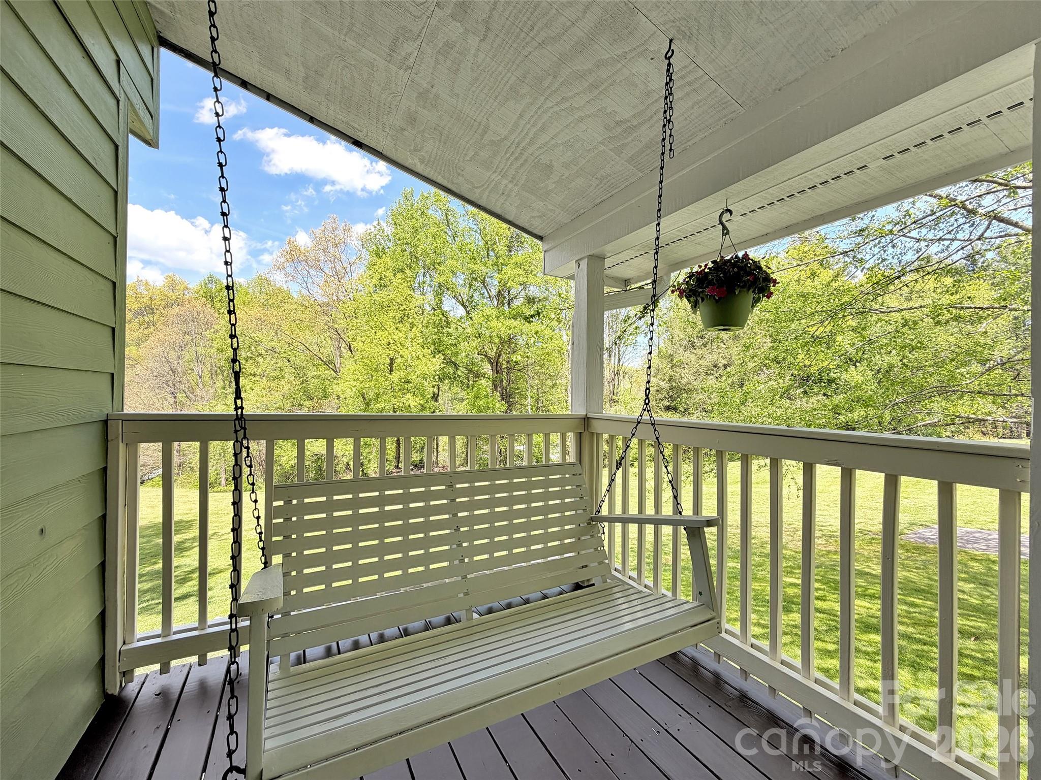 129 Hooper Haven Drive