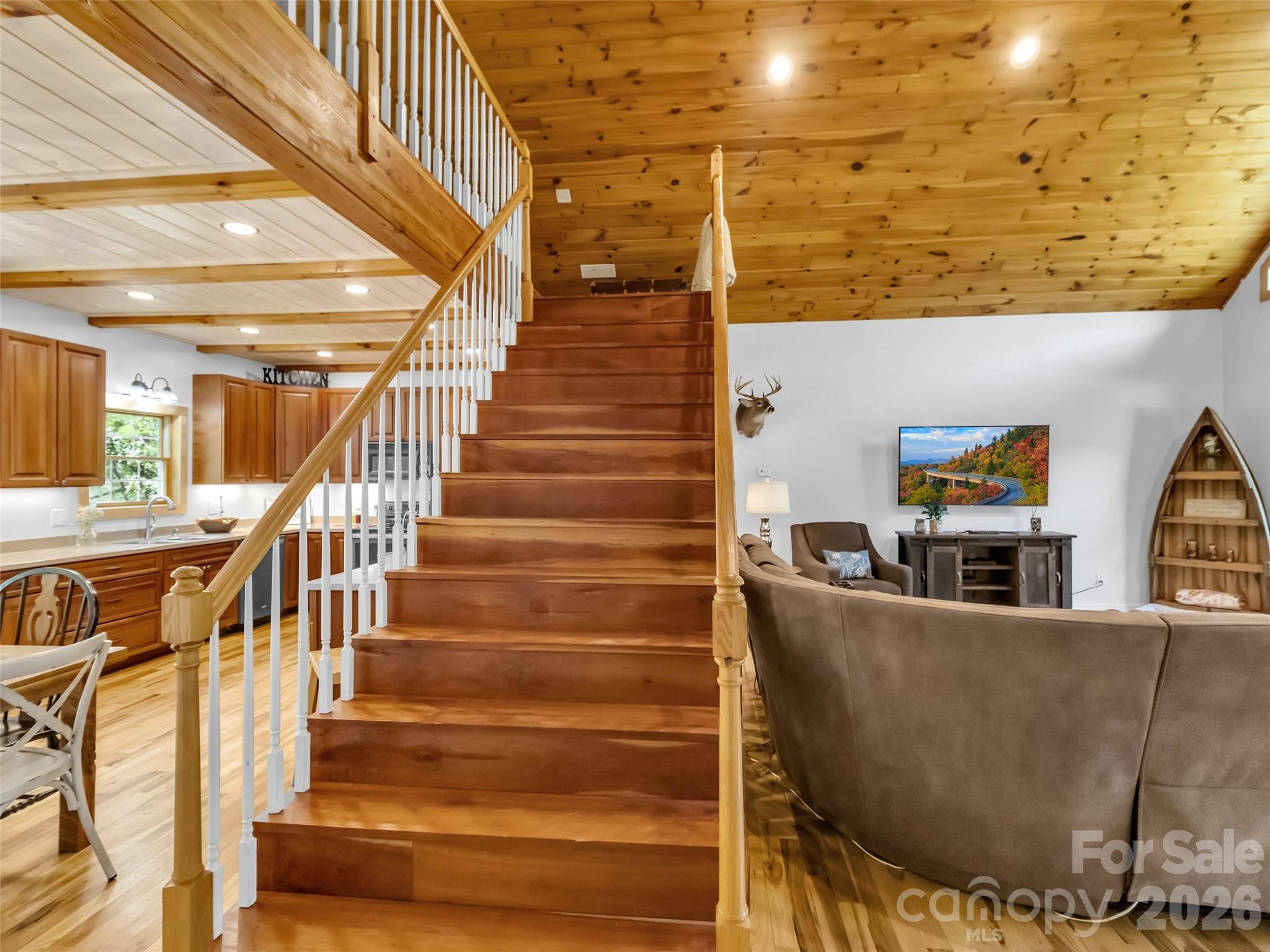 129 Hooper Haven Drive