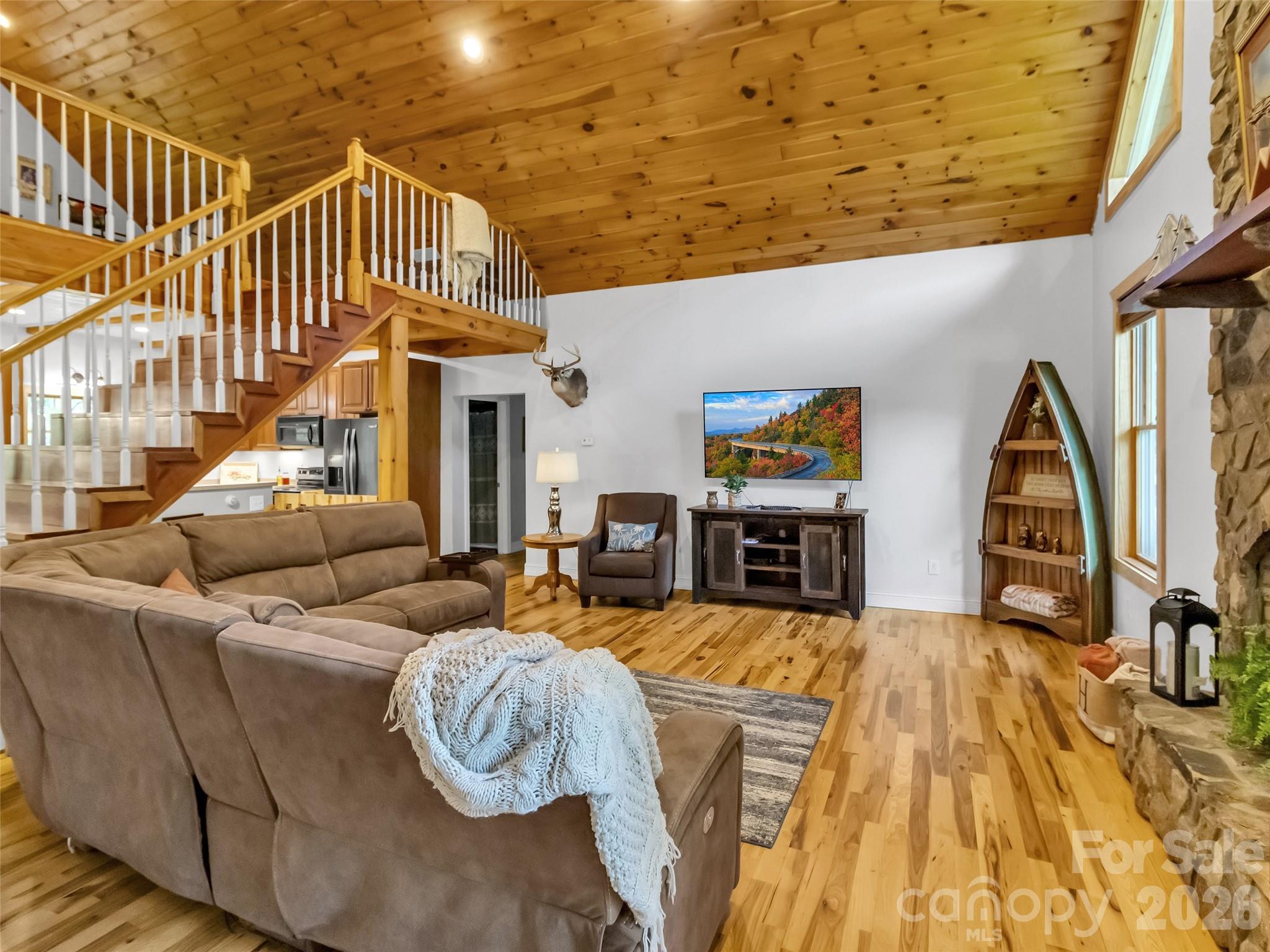 129 Hooper Haven Drive
