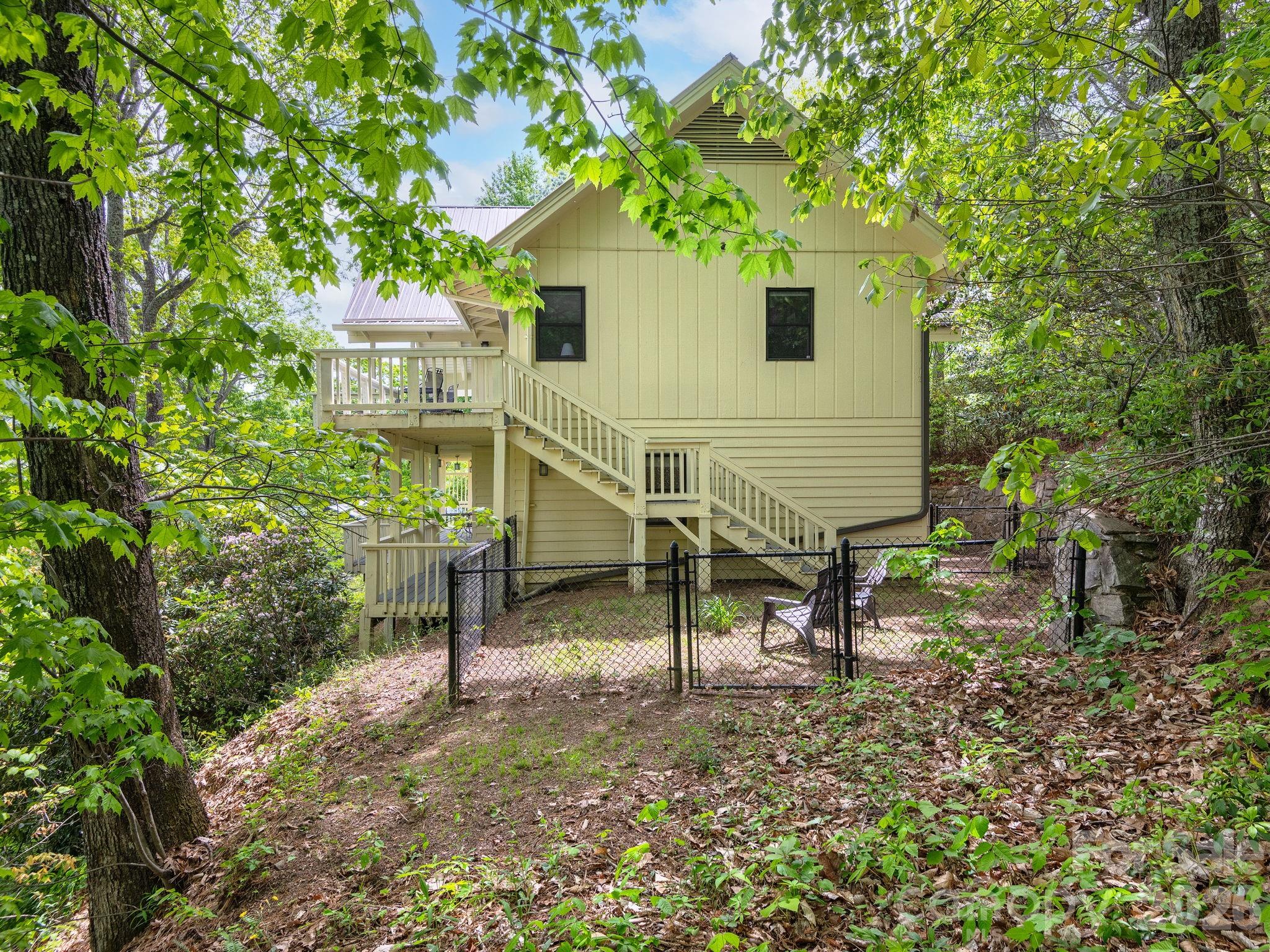 744 Laurel Ridge Road