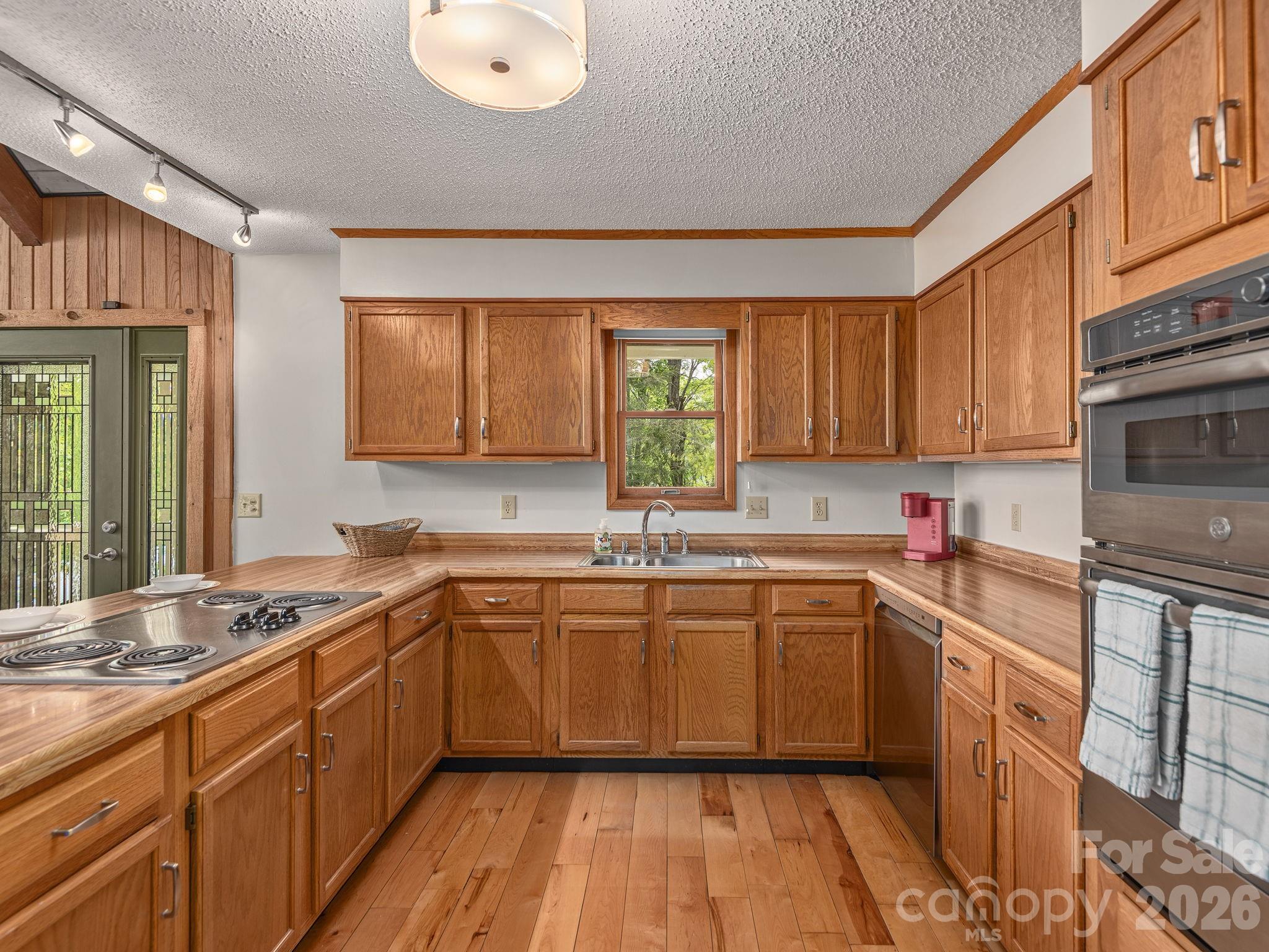 744 Laurel Ridge Road