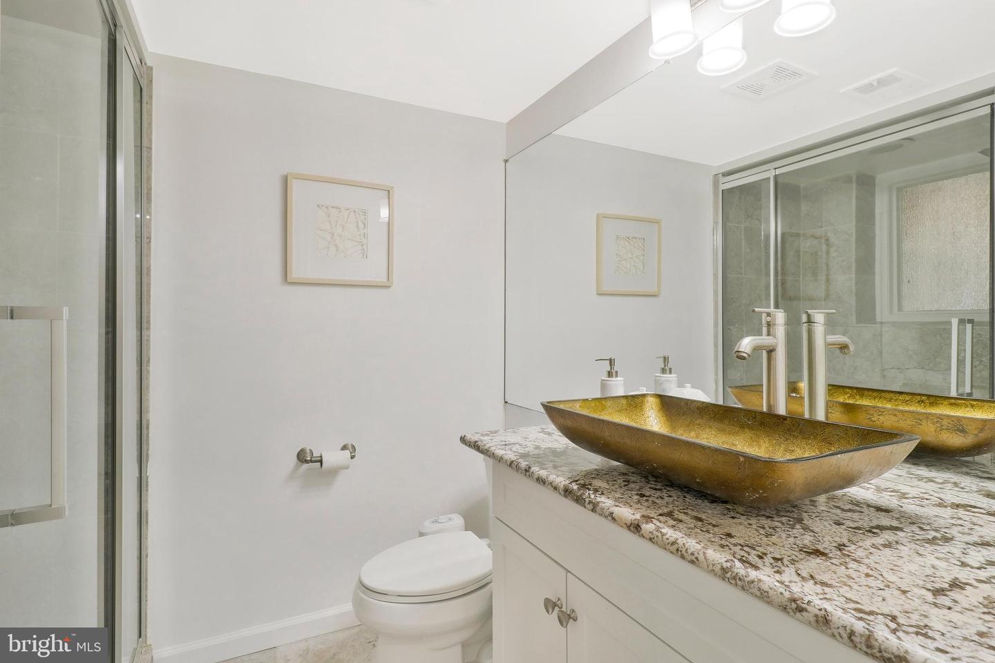 1842 Mintwood Pl NW #1