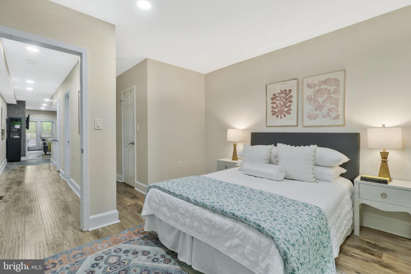 1842 Mintwood Pl NW #1