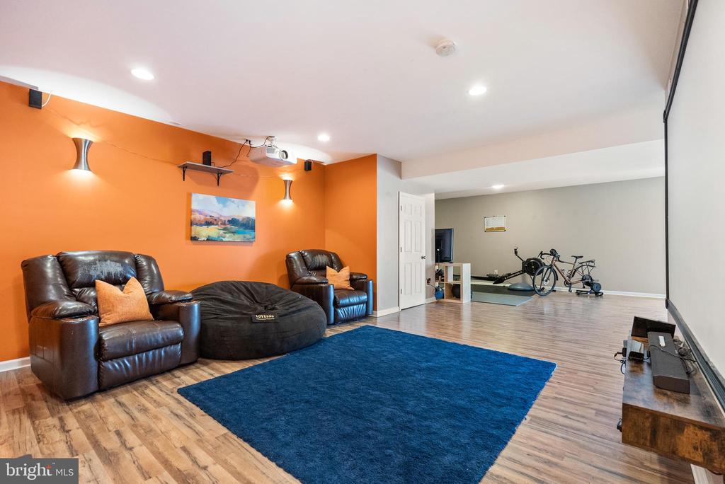 7238 Chesapeake Village Blvd