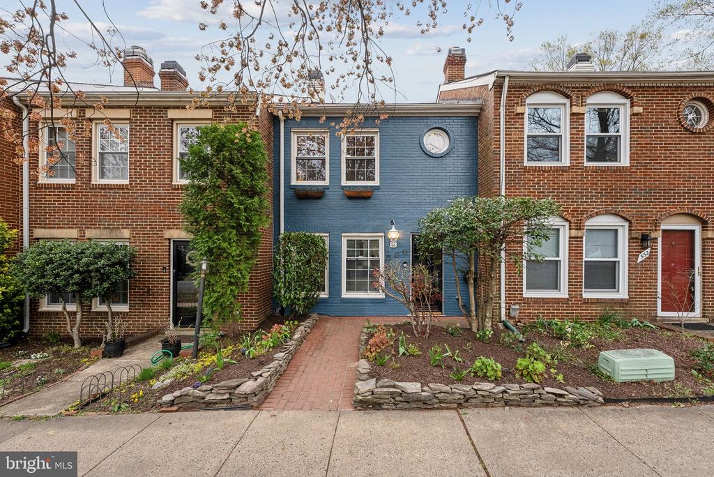530 S Alfred St