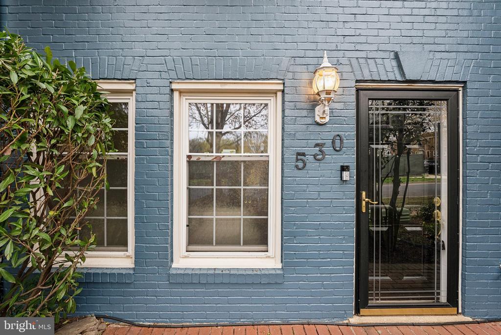 530 S Alfred St