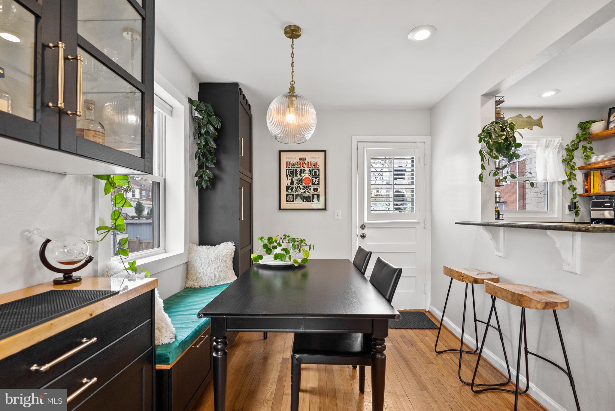 1214 FRANKLIN STREET