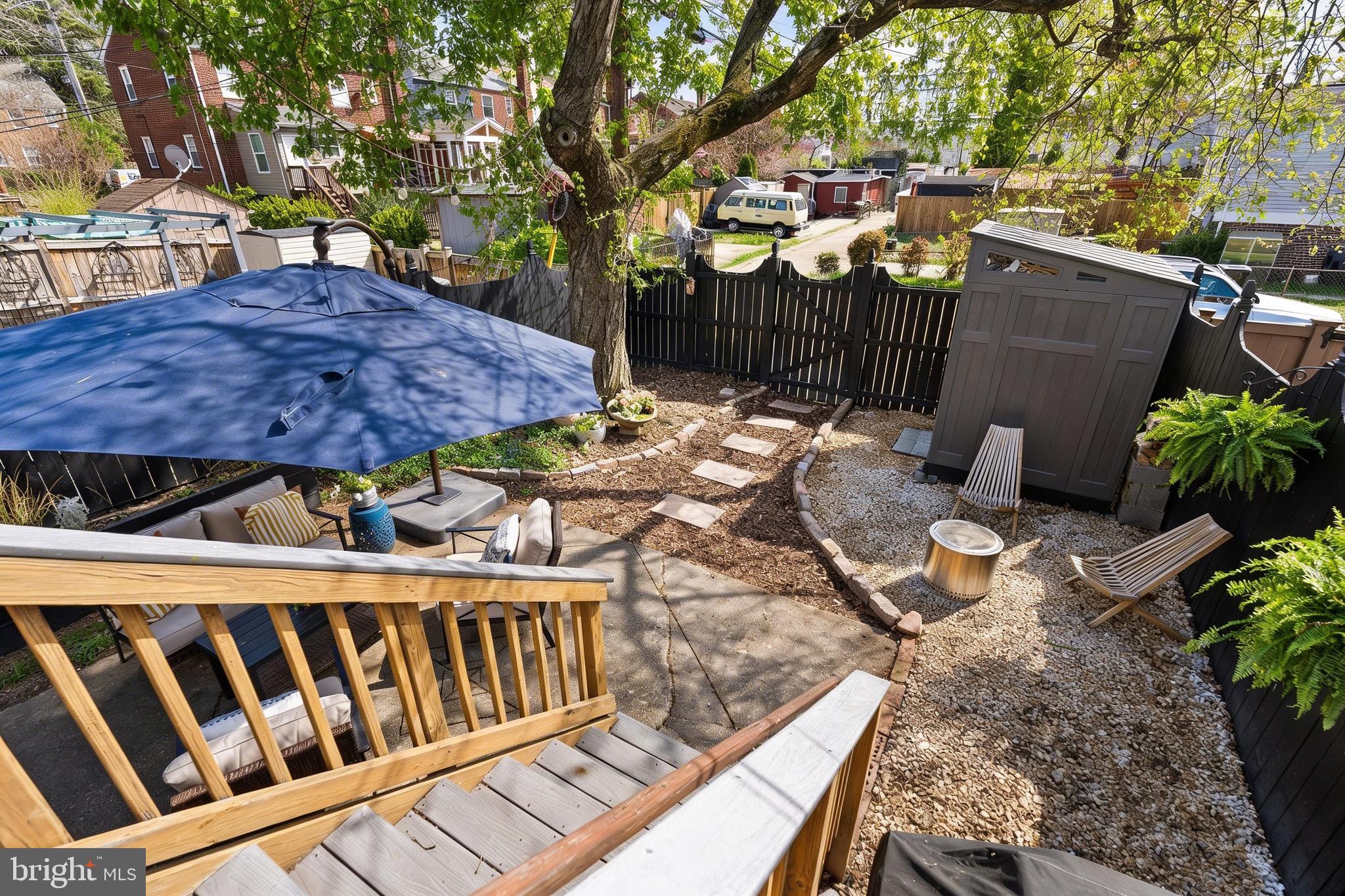 1214 FRANKLIN STREET