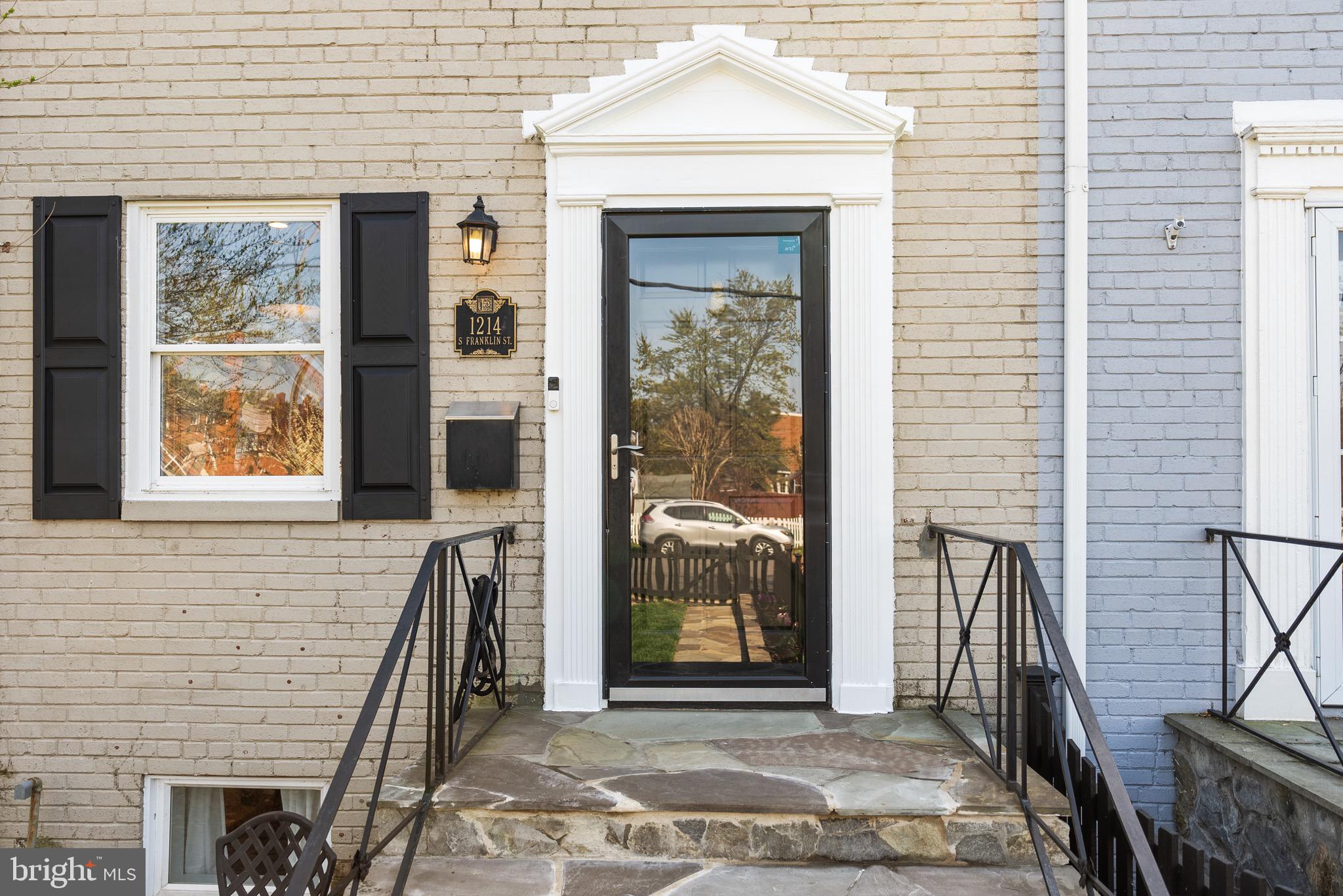 1214 FRANKLIN STREET