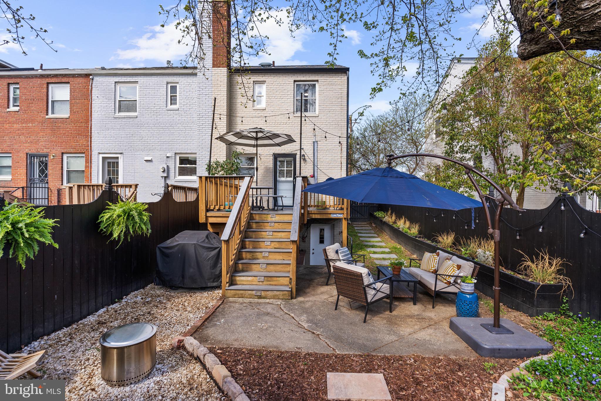 1214 FRANKLIN STREET