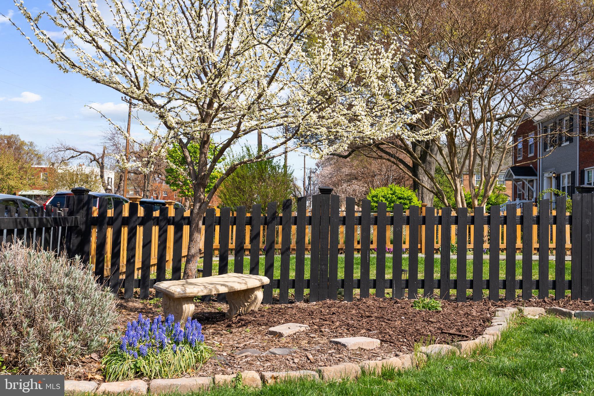 1214 FRANKLIN STREET