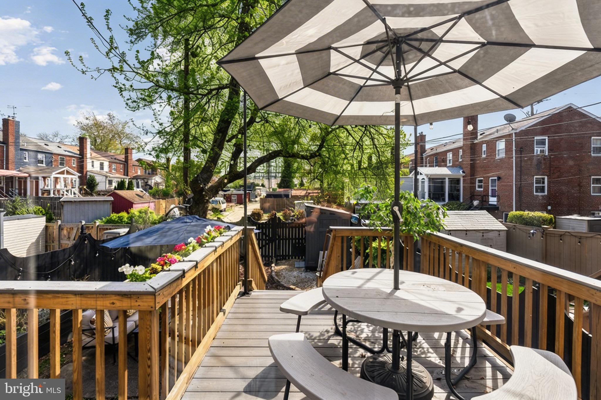 1214 FRANKLIN STREET