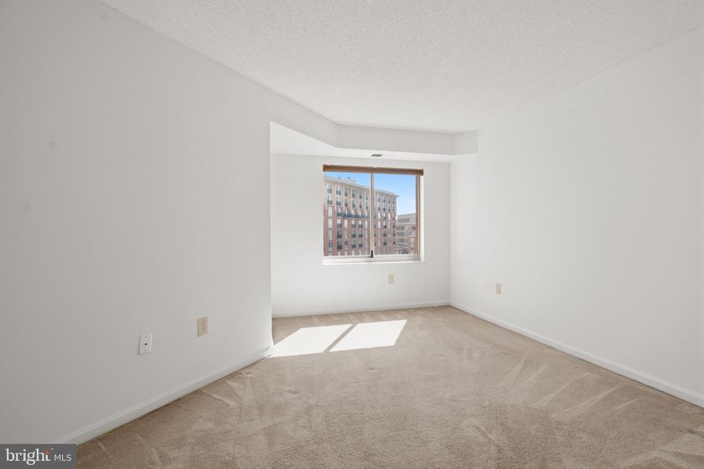 2151 JAMIESON AVENUE Unit: 1405