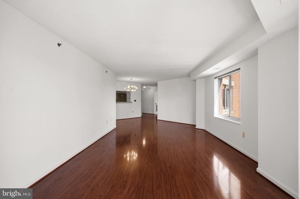 2151 JAMIESON AVENUE Unit: 1405