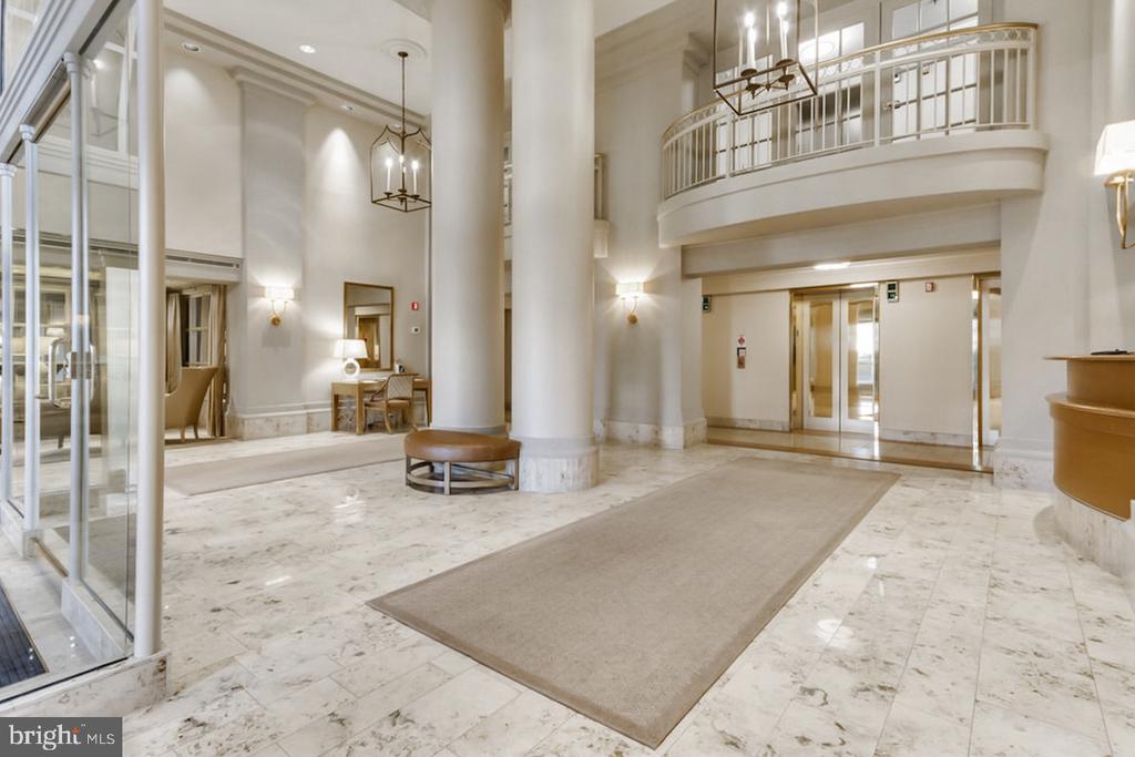 2151 JAMIESON AVENUE Unit: 1405