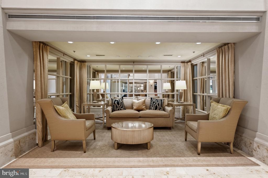 2151 JAMIESON AVENUE Unit: 1405