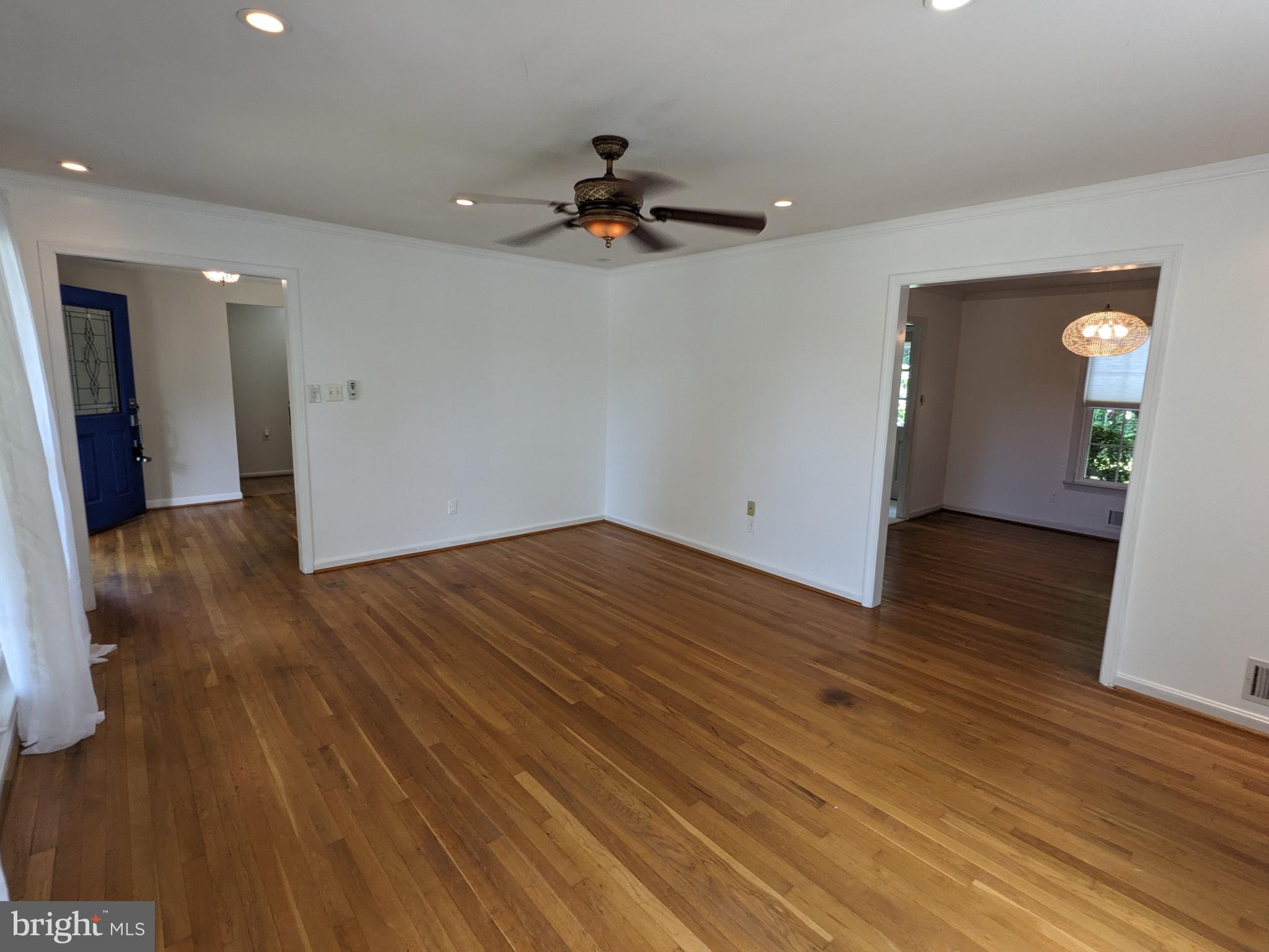 8263 TOLL HOUSE RD