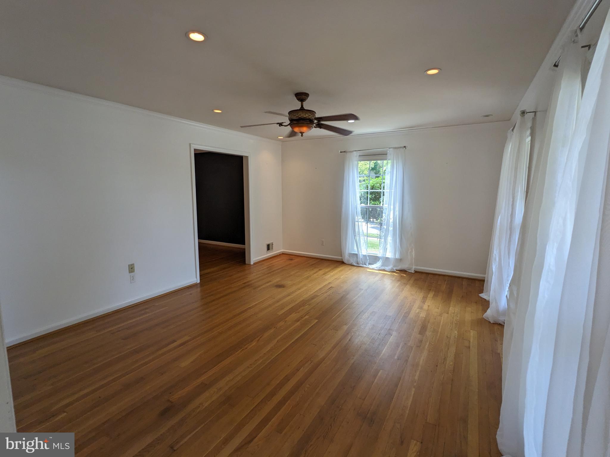 8263 TOLL HOUSE RD