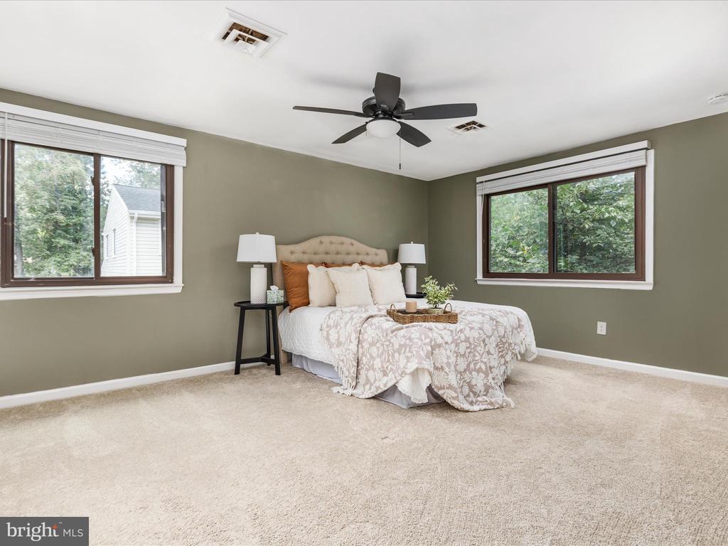 1513 MILLIKENS BEND ROAD