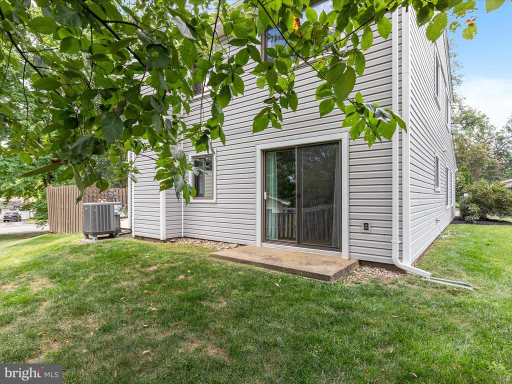 1513 MILLIKENS BEND ROAD