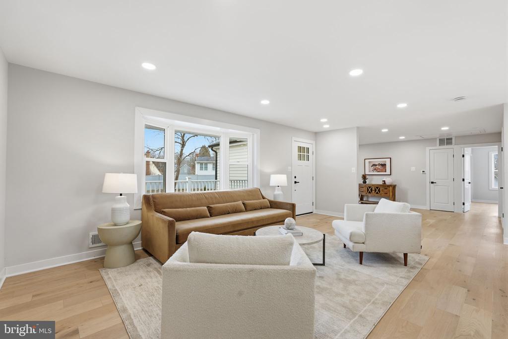 2408 WILLIAM AND MARY DRIVE