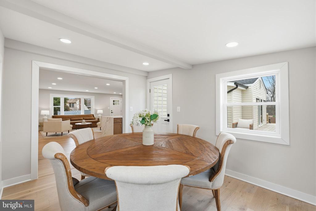 2408 WILLIAM AND MARY DRIVE