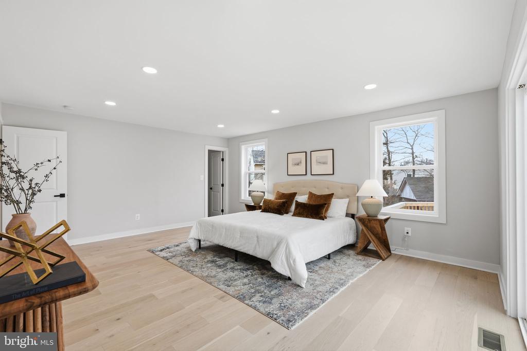 2408 WILLIAM AND MARY DRIVE