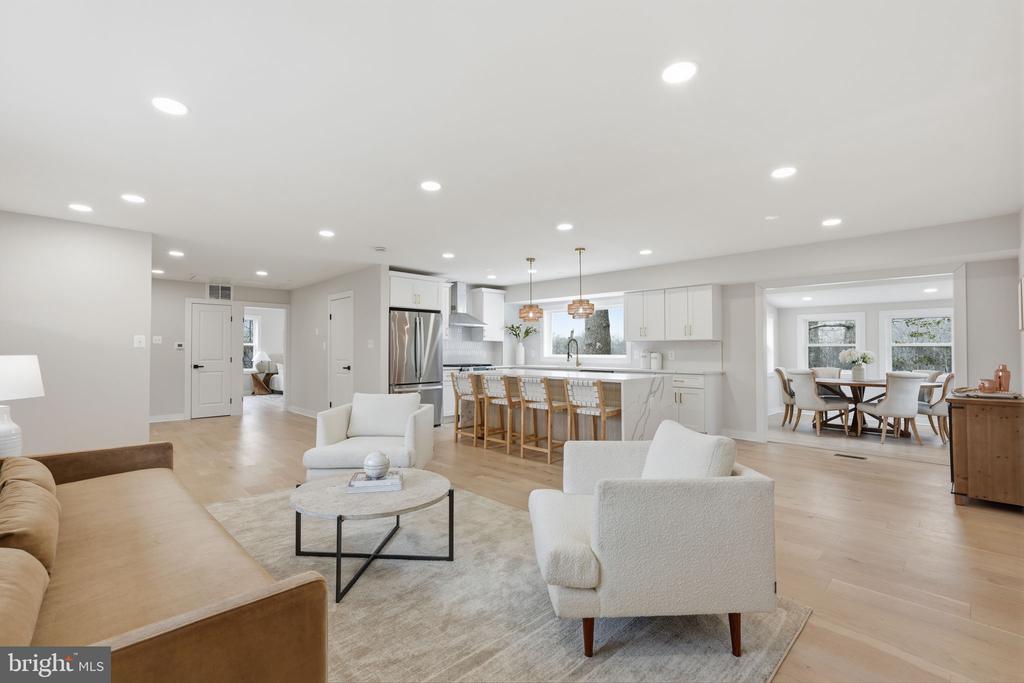 2408 WILLIAM AND MARY DRIVE