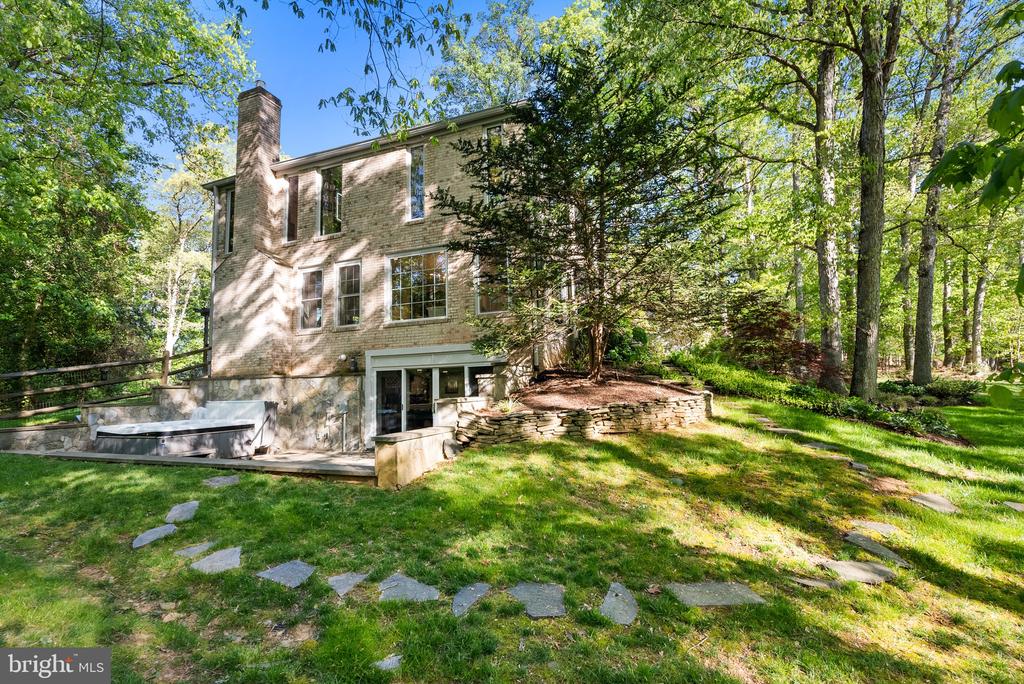 3121 TRENHOLM DRIVE