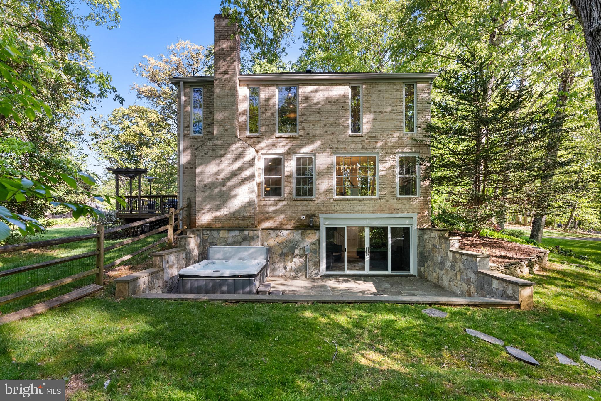 3121 TRENHOLM DRIVE