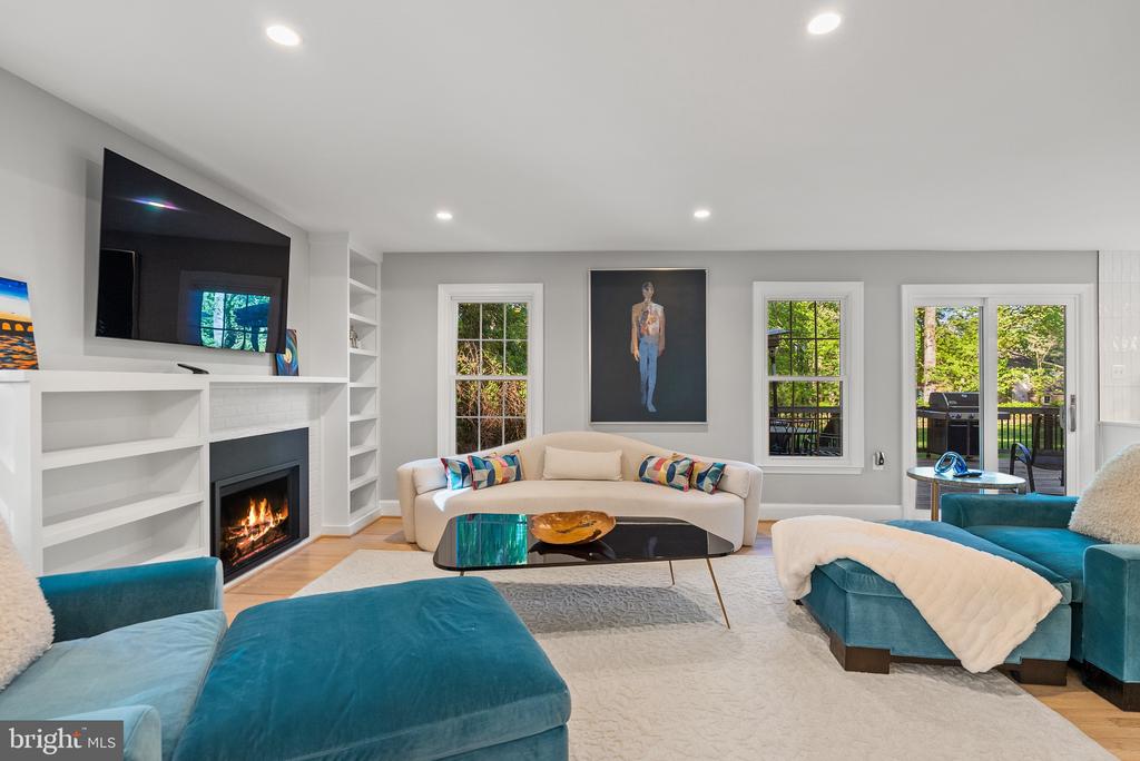 3121 TRENHOLM DRIVE