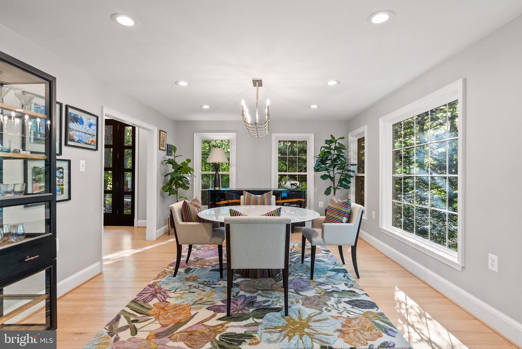 3121 TRENHOLM DRIVE