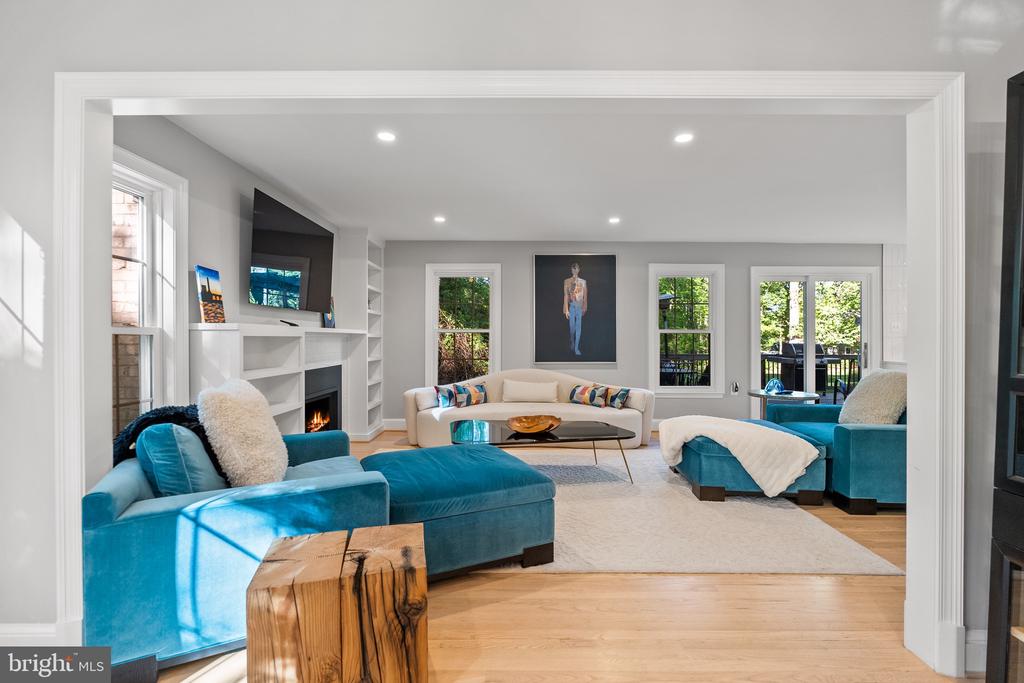 3121 TRENHOLM DRIVE