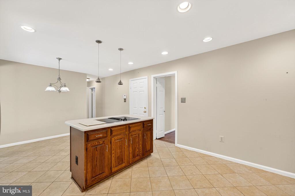 12498 CAVALIER DRIVE