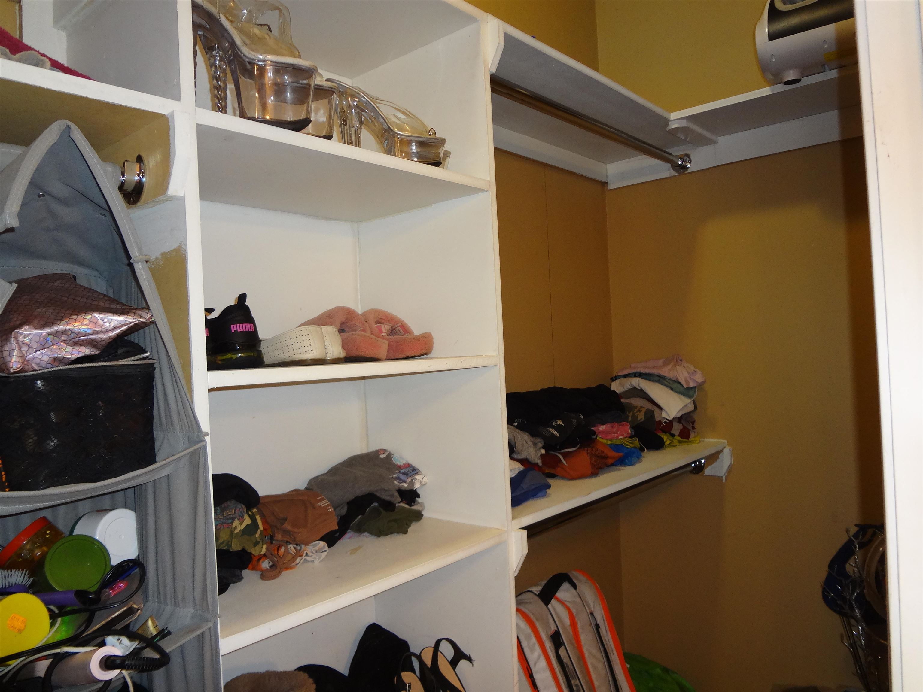 2714 S Spring Street