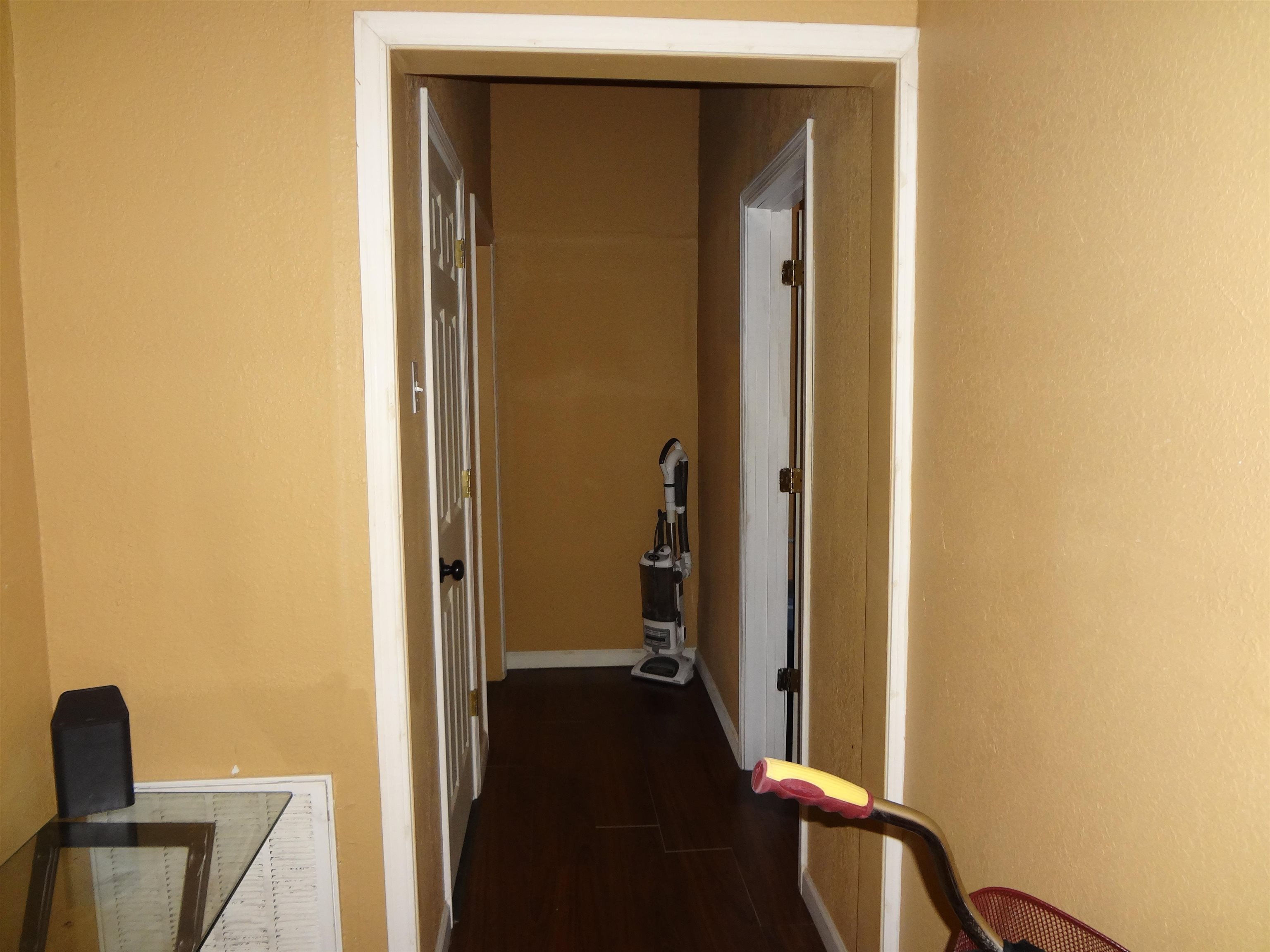 2714 S Spring Street