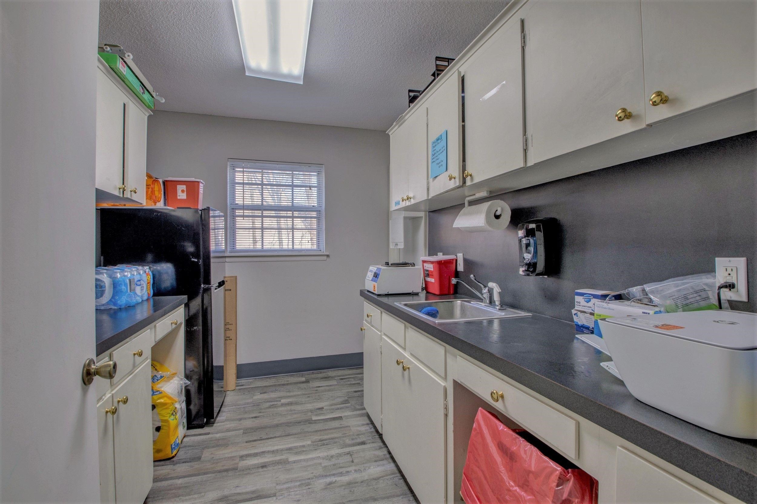 1415 Breckenridge Drive Unit: Suite E