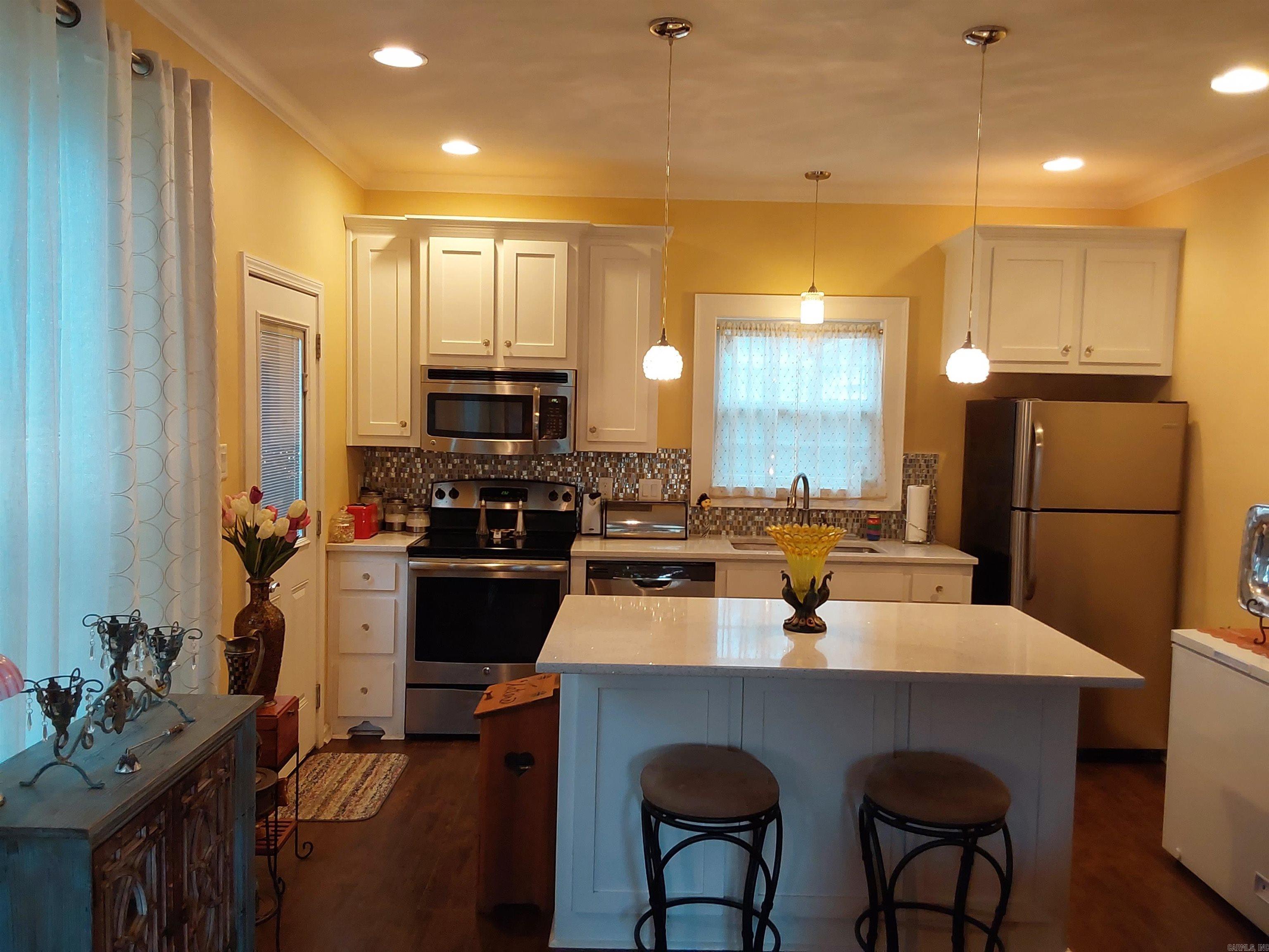 438 River Ridge Road