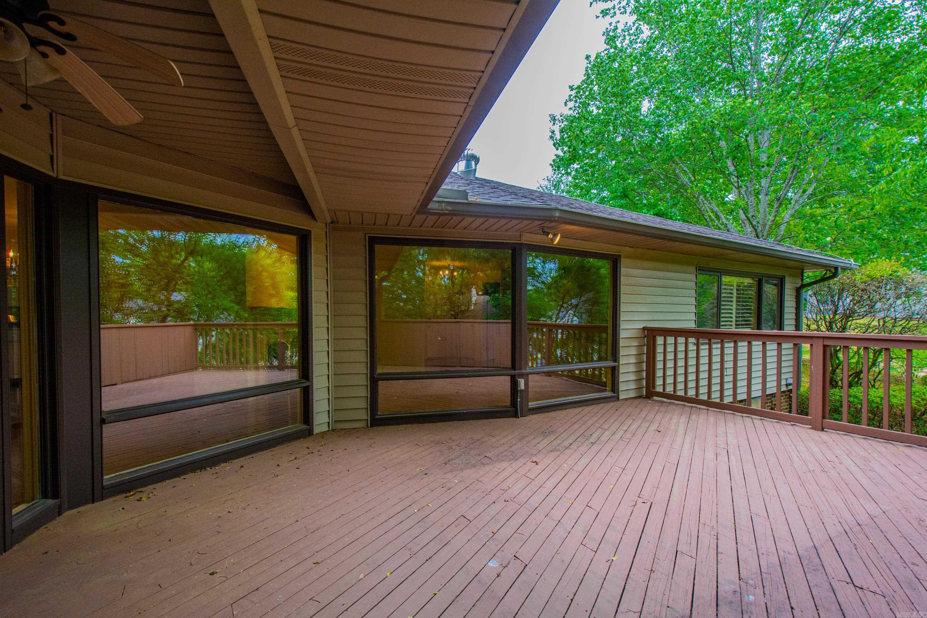 5540 N Grandview Street